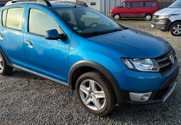Dacia Sandero 115.000 km 5.500 &euro; Linden 35440
