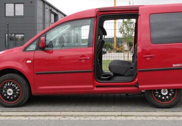VW Caddy 221.500 km 5.850 &euro; Hüttenberg 35625