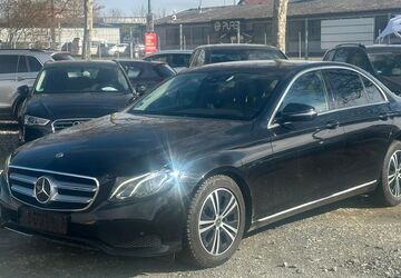 Mercedes-Benz E 300 172.000 km 23.900 &euro; Gießen 35398