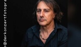 Pippo Pollina - solo in concerto