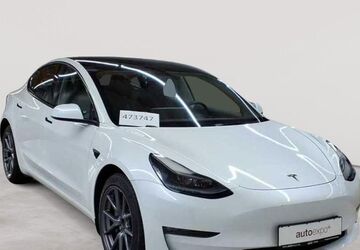 Tesla Model 3 65.519 km 29.989 &euro; Fernwald-Steinbach 35463