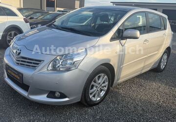 Toyota Verso 170.000 km 6.100 &euro; Lich 35423