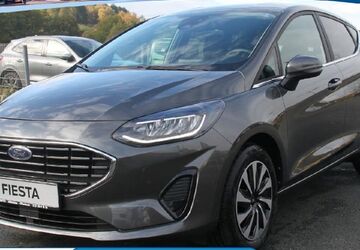 Ford Fiesta 23.100 km 19.490 &euro; Mittenaar 35756