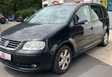 VW Touran 219.200 km 2.590 &euro; Giessen 35394
