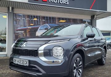 Mitsubishi Plug-in Hybrid Outlander 2.000 km 41.290 &euro; Gießen 35394