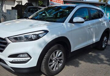 Hyundai TUCSON 183.000 km 12.300 &euro; Gießen 35394
