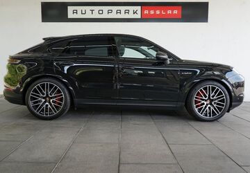 Porsche Cayenne 28.400 km 104.880 &euro; Asslar 35614