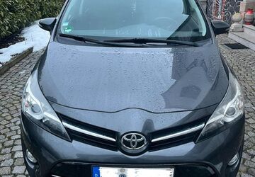 Toyota Verso 101.500 km 10.900 &euro; Ebsdorfergrund 35085