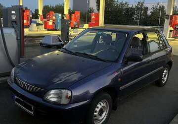 Daihatsu Charade 76.000 km 1.999 &euro; Hüttenberg 35625