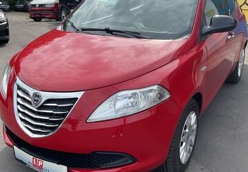 Lancia Ypsilon 81.969 km 3.990 &euro; Giessen 35394