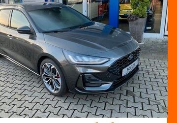 Ford Focus 2.000 km 29.750 &euro; Echzell 61209