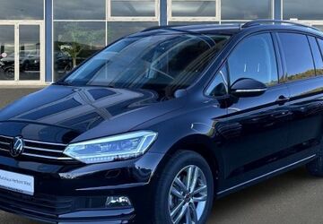 VW Touran 22.600 km 29.950 &euro; Herborn 35745