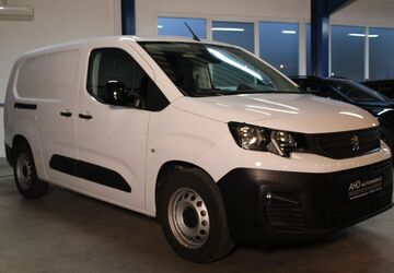Peugeot Partner 9.500 km 22.443 &euro; Biebertal 35444