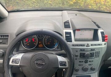 Opel Zafira 197.560 km 4.100 &euro; Gießen 35396